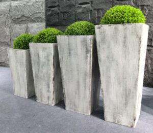 Fiberglass planter - Monument 21a